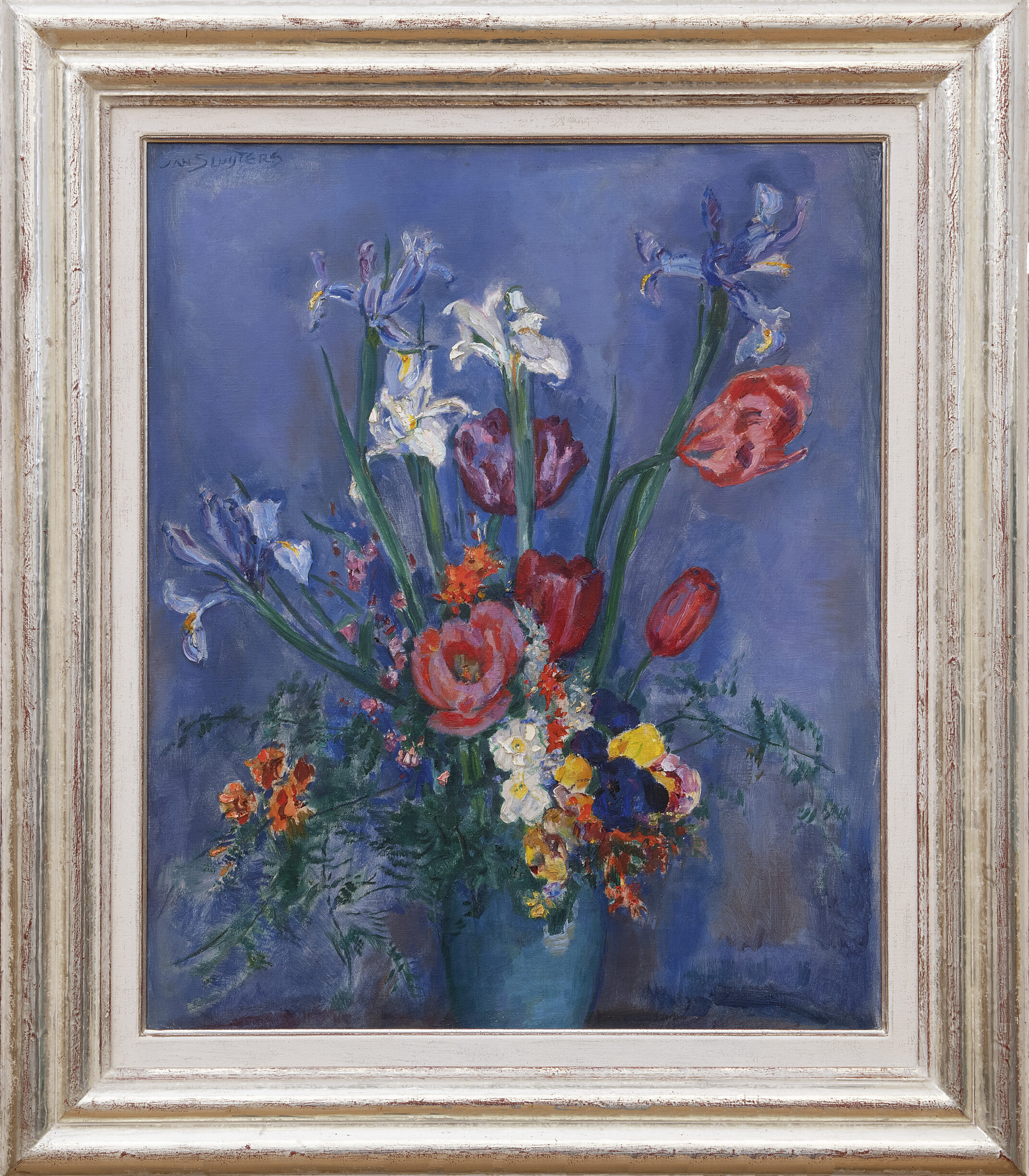 Jan Sluijters: Voorjaarsbloemen in een blauwe vaas (in lijst)