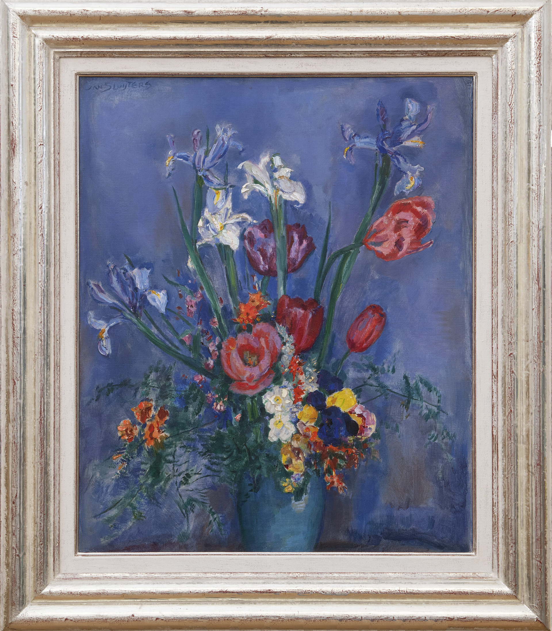 Jan Sluijters: Voorjaarsbloemen in een blauwe vaas (in lijst)